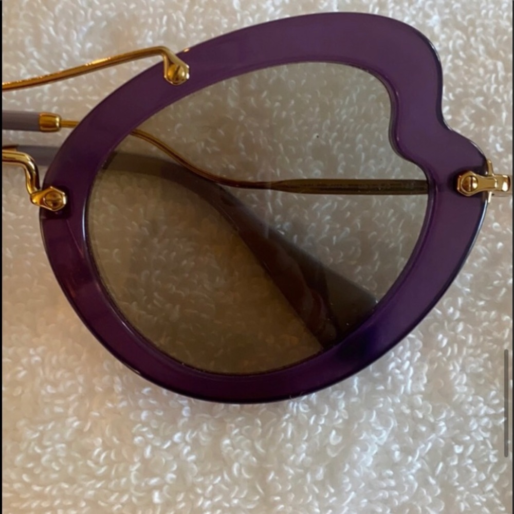 💜 Miu Miu MU11RS Cat's Eye Sunglasses💜 - Picture 8 of 9